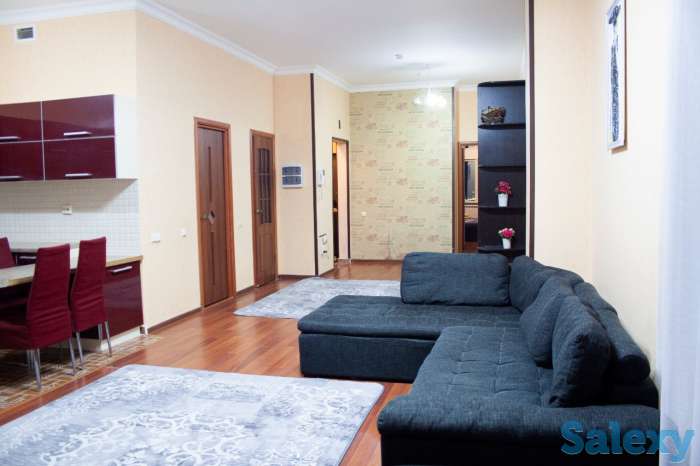 Посуточно 2ая квартира левый берег, Байтерек, Кунаева 12, фотография 1