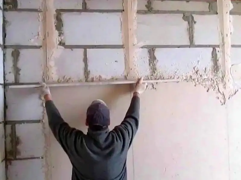 Выравнивание стен штукатурка шпатлёвка, фотография 5