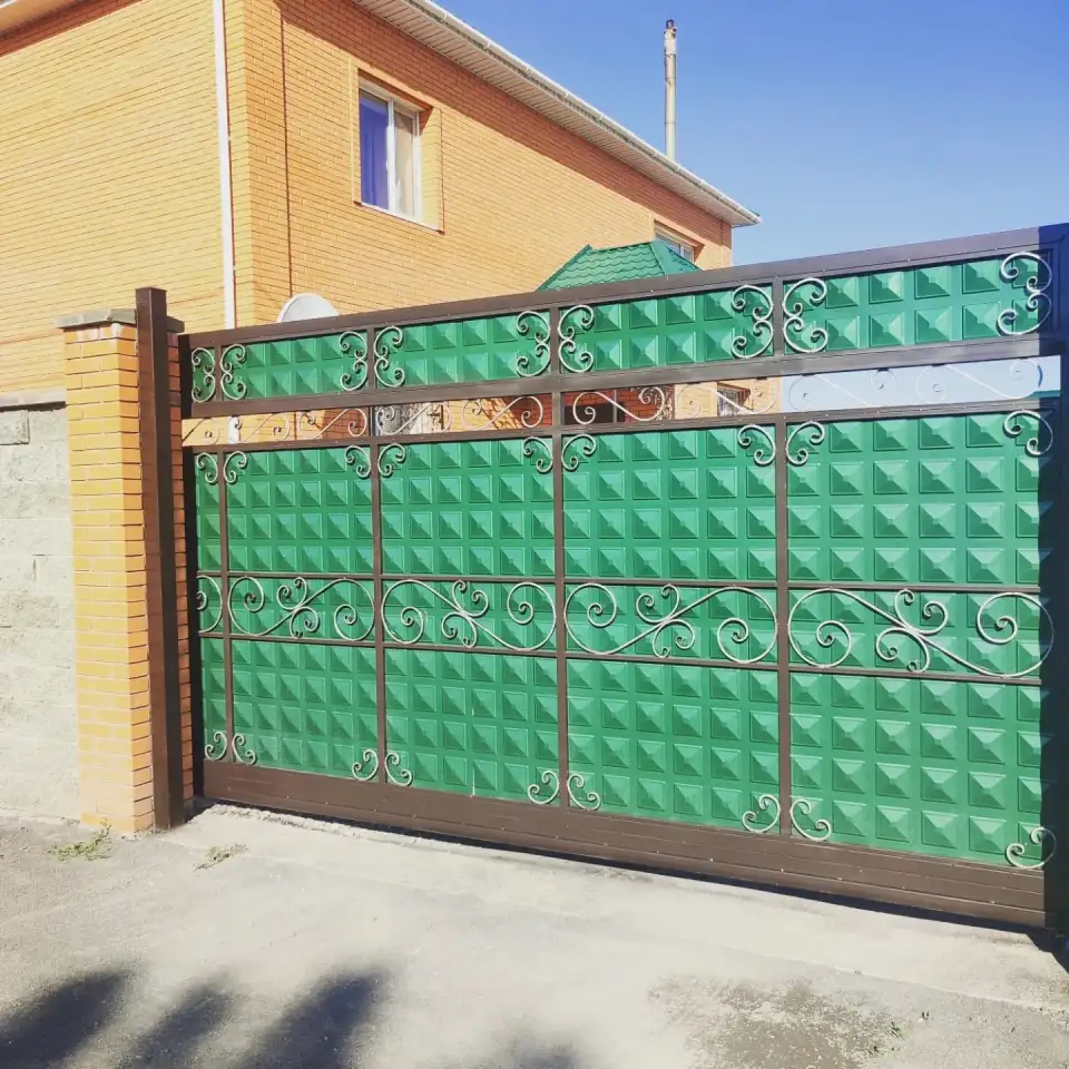 Изготовление распашных и откатных ворот, фотография 8