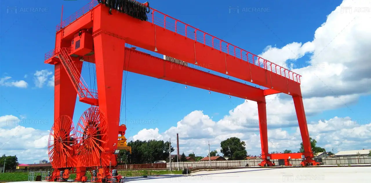 Полукозловой кран от Power Crane, фотография 4