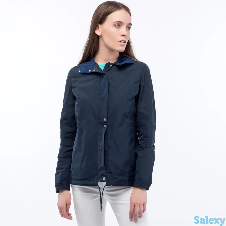 Женская куртка lacoste, фотография 1
