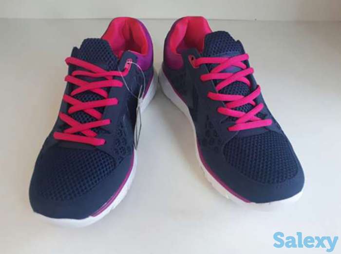 Женские кросовки, фотография 1