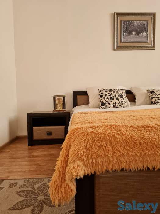 Сдаем посуточно и почасовой апартаменты, Брусиловского, 159, фотография 1