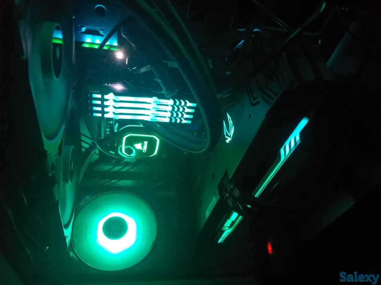 Настольный компьютер, фотография 1