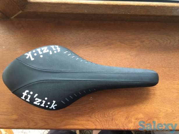 Продам седло Fizik Arione для велосипеда, фотография 1