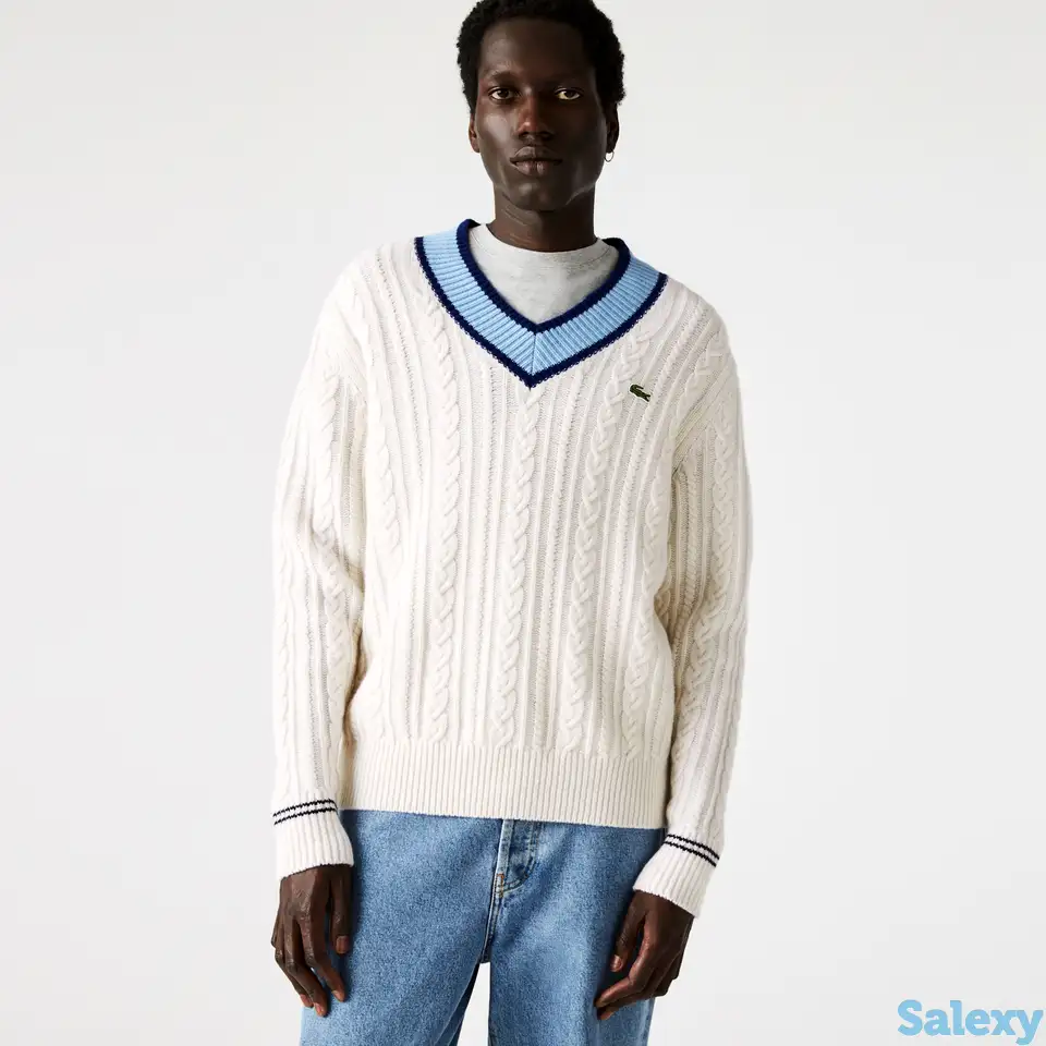 Контрастный шерстяной вязаный свитер lacoste unisex с v-образным вырезом, фотография 1