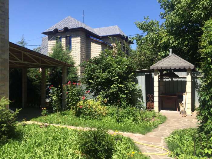 Продается дом в 2-х уровнях, Район - 