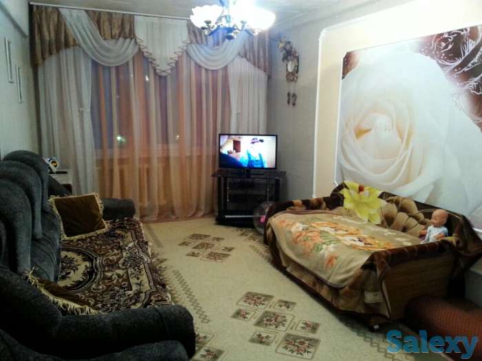 3-комнатная квартира, 68 м², 4/5 эт., Питерских Коммунаров 9, фотография 1