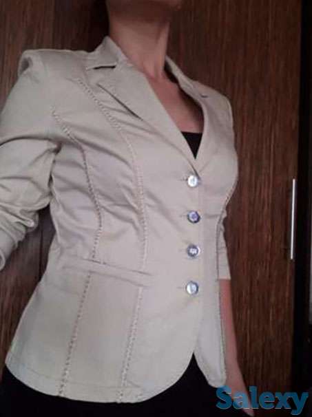 Пиджак фирмы LAFEI NIER, фотография 1