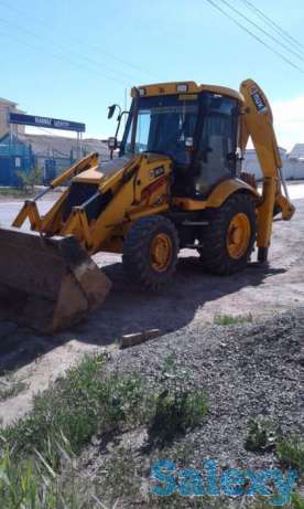 Экскаватор погрузчик, фотография 1