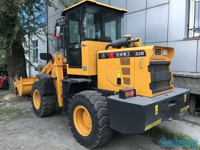 Фронтальный погрузчик  RONG WEI ZL938, фотография 2