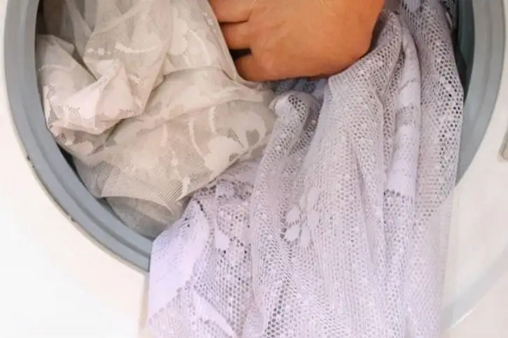 Стирка штор и тюлей, фотография 1