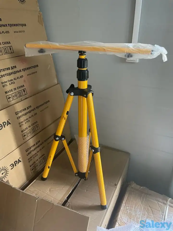 Продается штатив для светодиодных прожекторов, фотография 2
