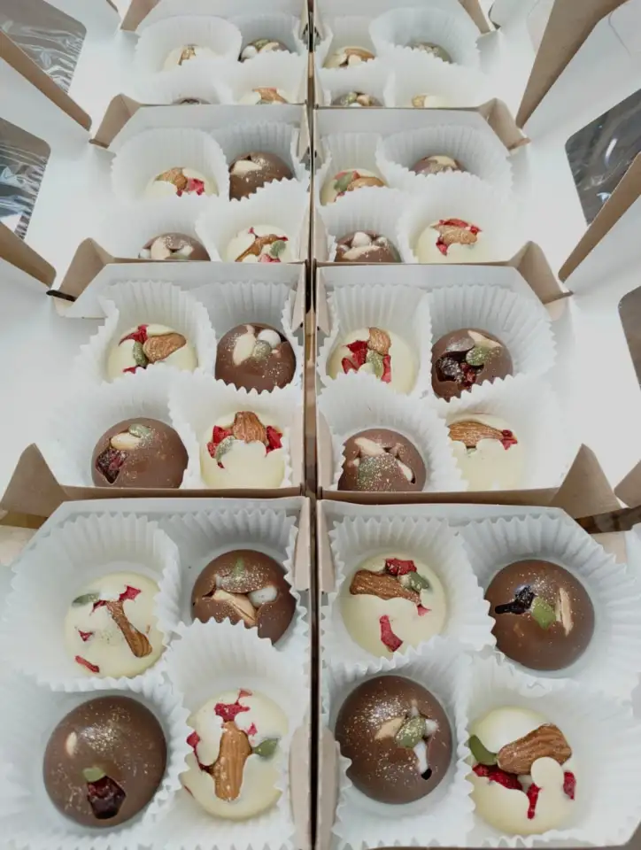 Шоколад ручной работы с начинками, фотография 4