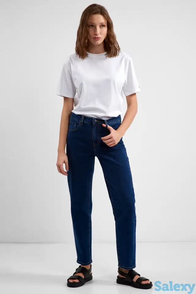 Джинсы прямые чуть зауженные книзу vassa&co, фотография 1