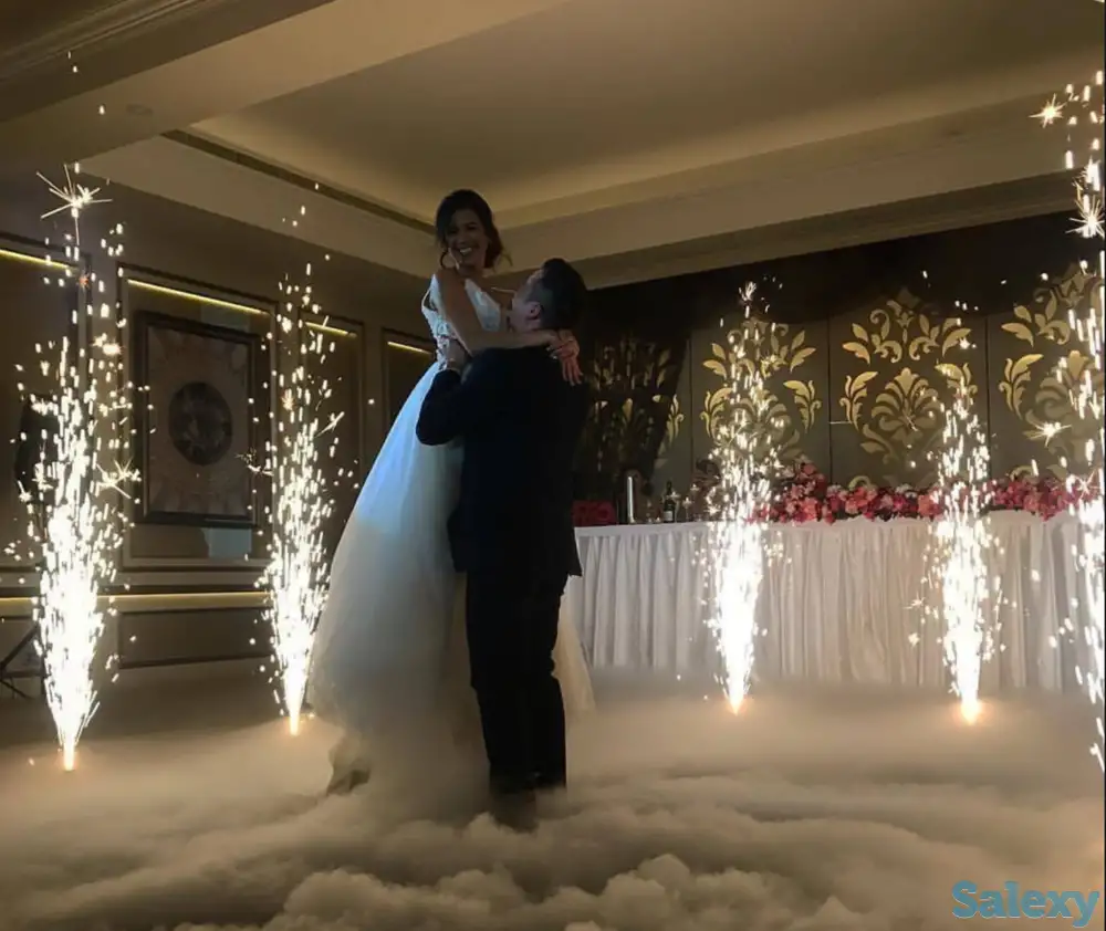 Холодные фонтаны - превратите свой праздник в яркое и незабываемое событие за 60 секунд!, фотография 1