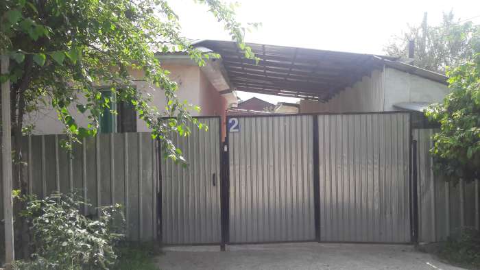 продам полдома срочно торг, микрорайон Калкаман 2, фотография 1