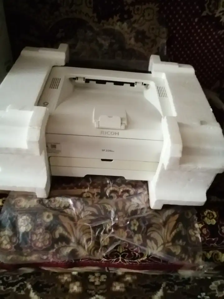 Принтер RICOH SP 220NW, фотография 2