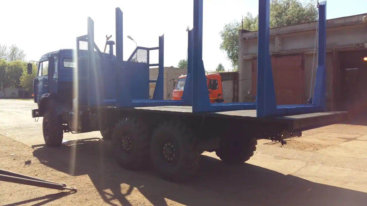 КАМАЗ 43118 сортиментовоз, фотография 2