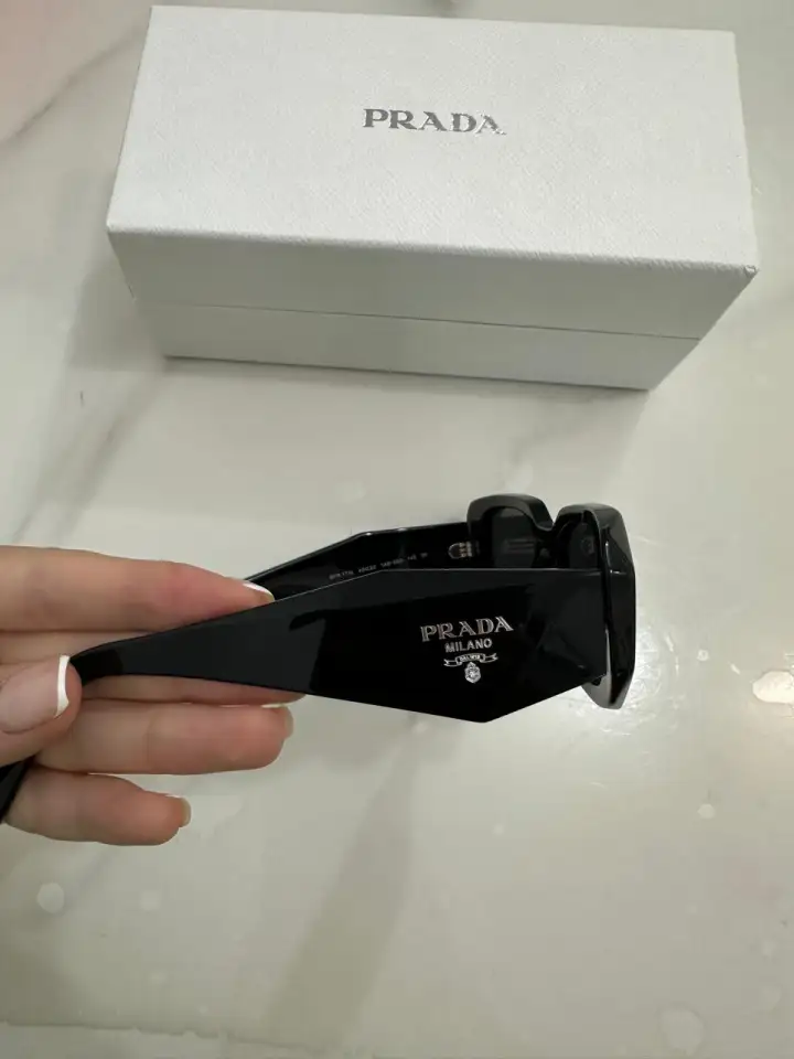 Очки Prada, фотография 3