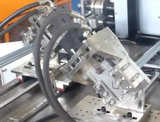 Двухяърусное оборудование для производства профилей КНАУФ27x28 и 27x60, фотография 4