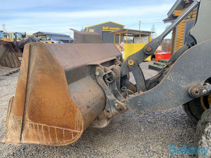 Фронтальный погрузчик Volvo L90E (003), фотография 3