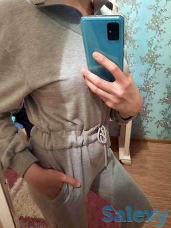 Женский серый комбинезон в отличном состоянии. Новый, фотография 1