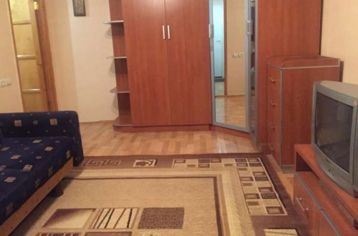 1-комнатная квартира, Гагарина — Кихтенко, фотография 1