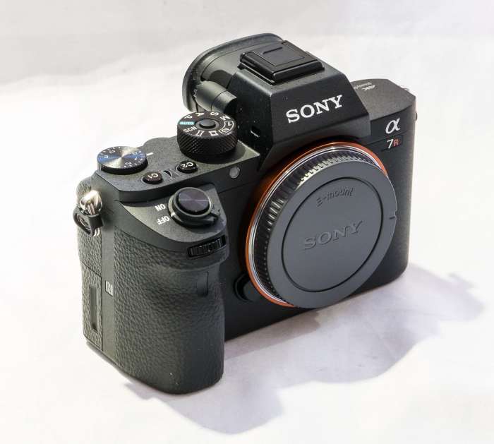 Sony Alpha a7R II беззеркальных цифровых фотокамер (только корпус), фотография 2