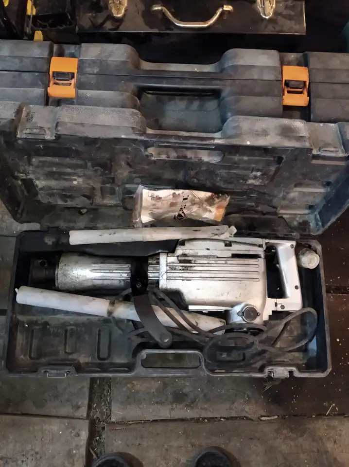 Продаются два отбойных молотка, фотография 1