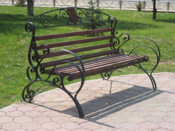 Металлоизделия и деревообработка, фотография 1