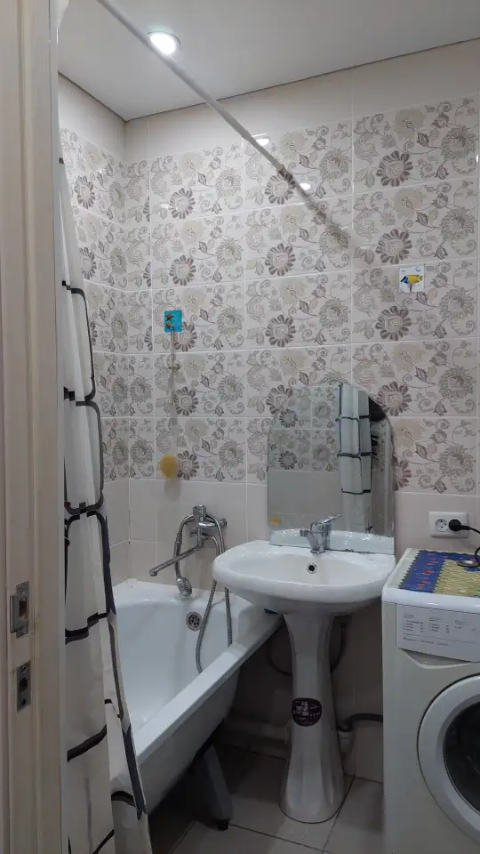 Продажа 2 комнатной квартиры, 4микрорайон 36 дом, фотография 1