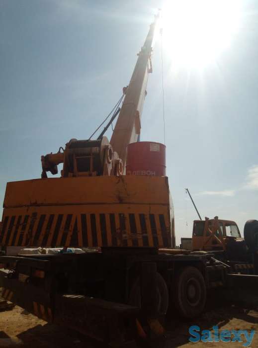 Автокран, фотография 1