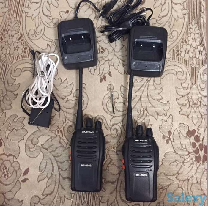 Рация для ЕНТ на фоне микронаушника, фотография 1