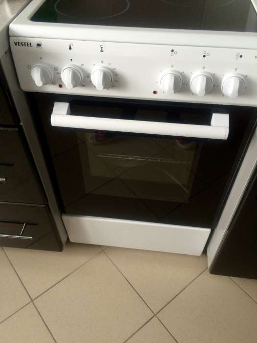 В продаже СтеклоКерамическая Плита Vestel VC V55W, фотография 1