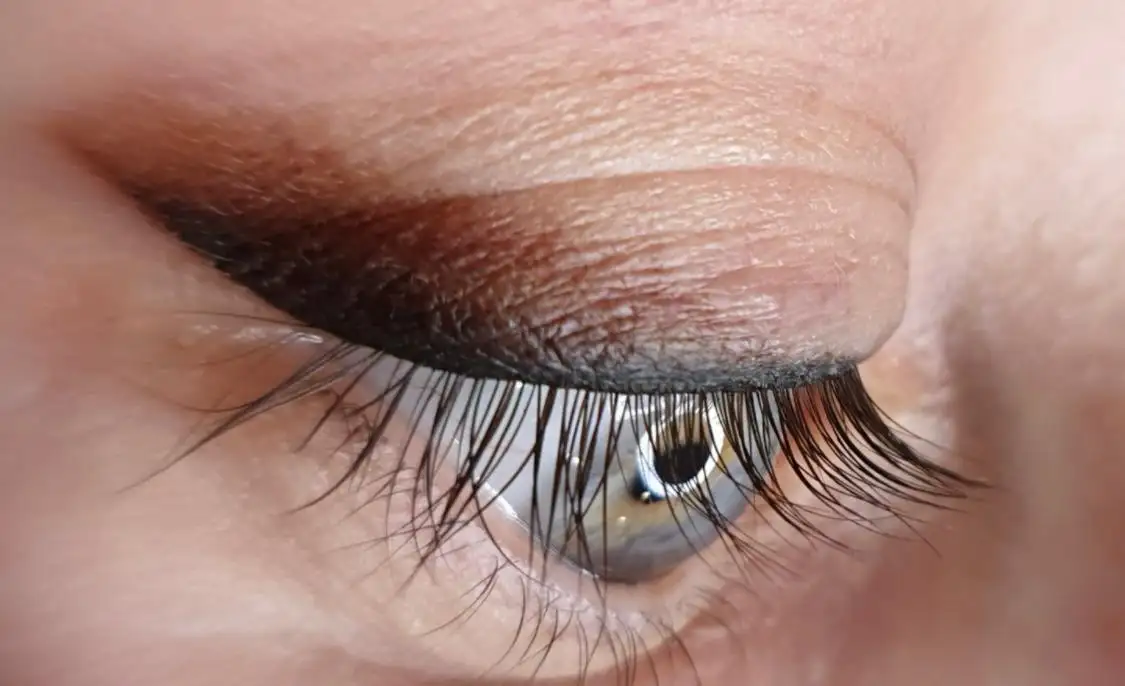 Перманентный макияж в Алматы  Лазерное удаление тату и татуажа., фотография 1