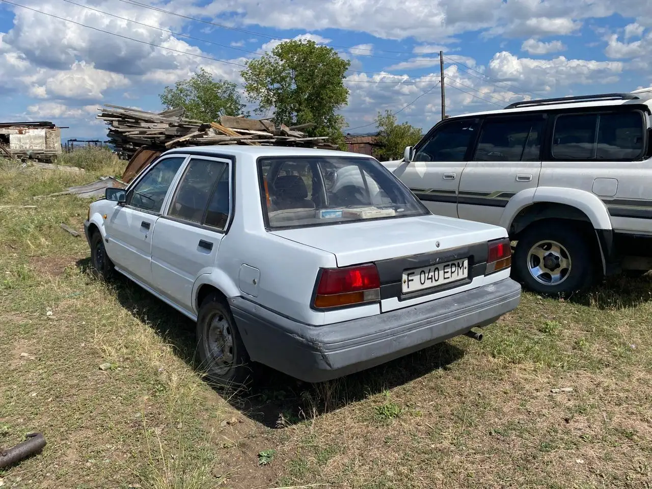 Продам автомобиль Nissan Sunny, фотография 3