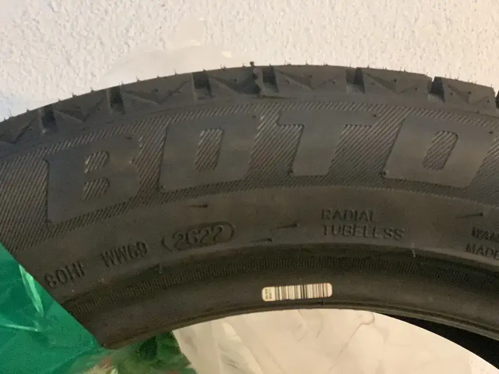 Комплект зимней резины, фотография 2