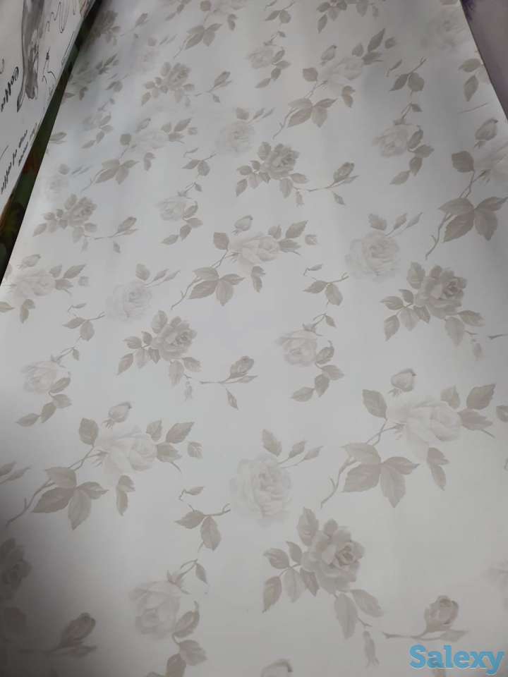 Скатерть клеенка производство Италия белая с серебром Розы, фотография 3