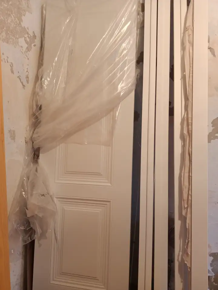 продам двери межкомнатные, фотография 1