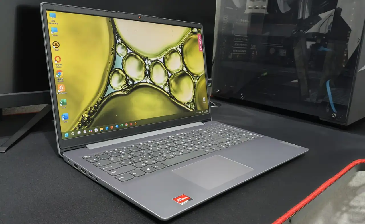 Ноутбук Lenovo Ryzen 3, фотография 3