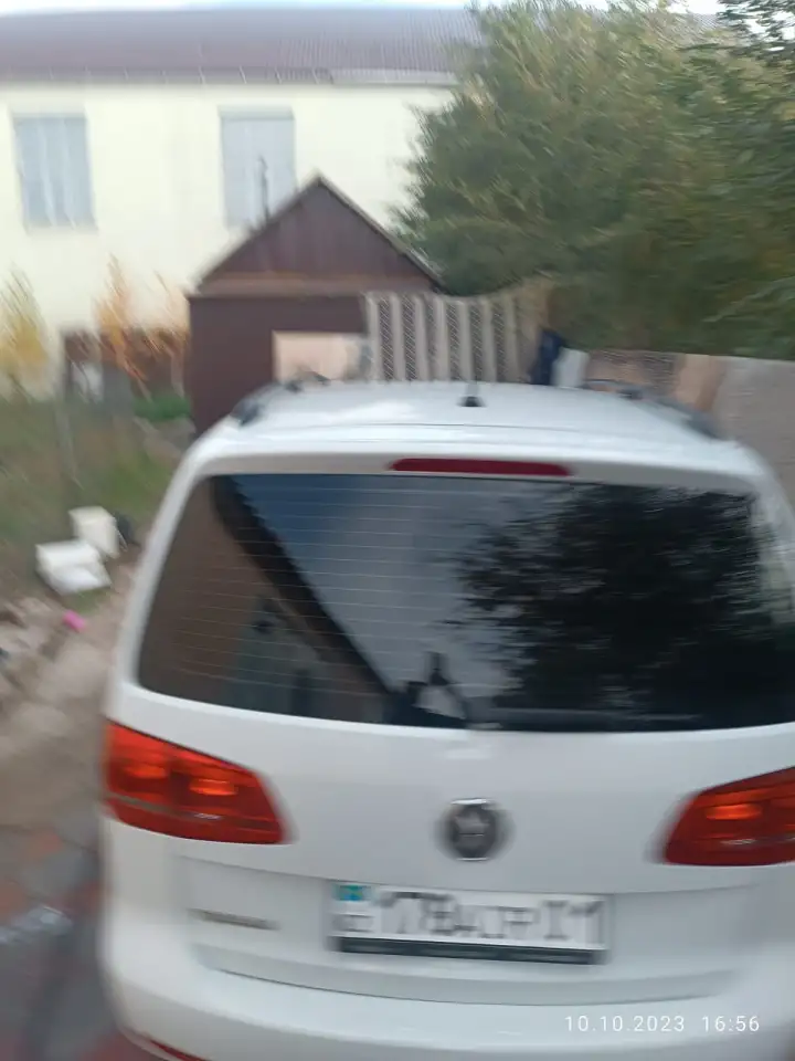 Продажа авто Volkswagen Touran, фотография 6