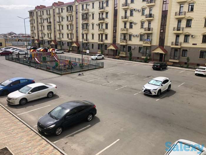 Продаю квартиру, Абулхайыр хана 66, фотография 1