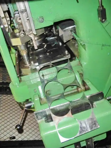 Крышка Твист-Офф 82, 66, крышка ско 82 блема, фотография 6