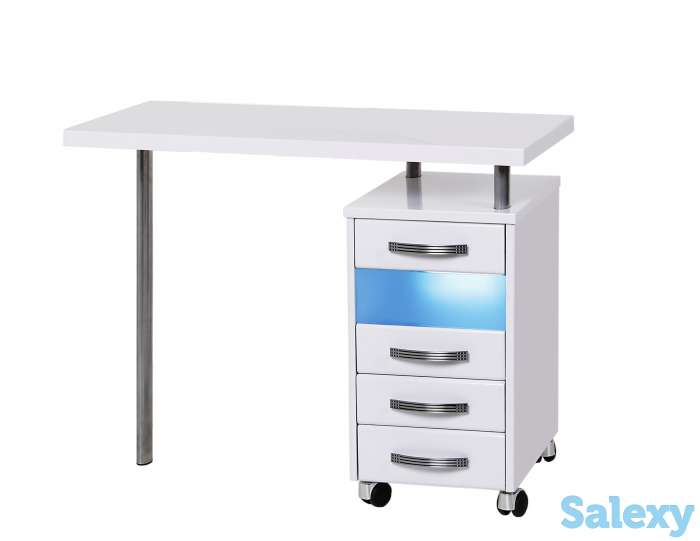 Стол маникюрный с 1 тумбой и УФ-блоком, фотография 1