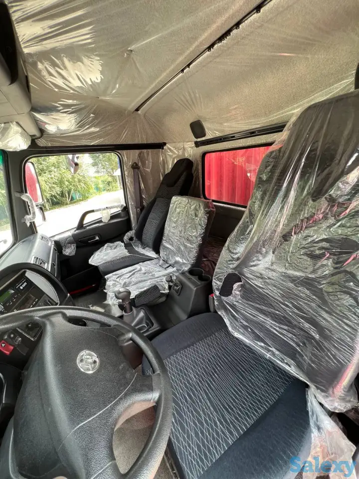 Грузовой автомобиль HONGYAN GENPAW с колесной формулой 4х2, 2023 года выпуска., фотография 8