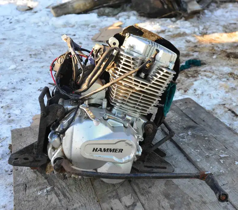 Двигатель, фотография 1