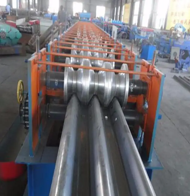 Линия по производству балки дорожного ограждения 3 волны, фотография 4