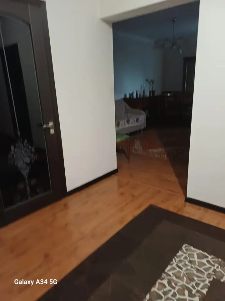 Продам квартиру 3-х комнатную, ул. Кенесарыхана 54/, фотография 3