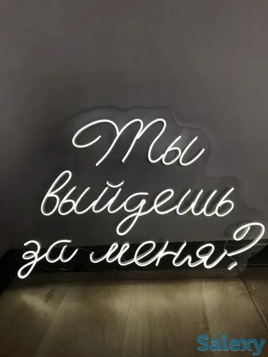 Неоновые вывески, фотография 10